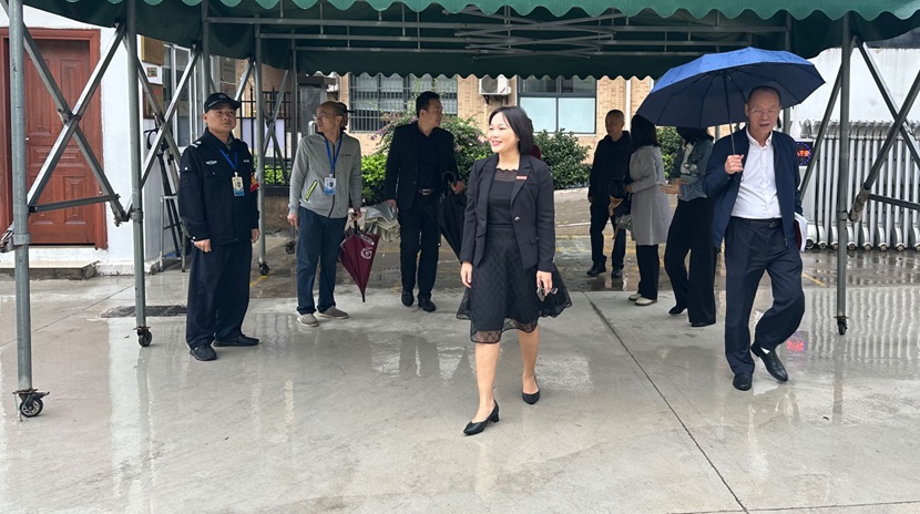 校领导到加密货币赌场排行榜
调研新学期开学工作
