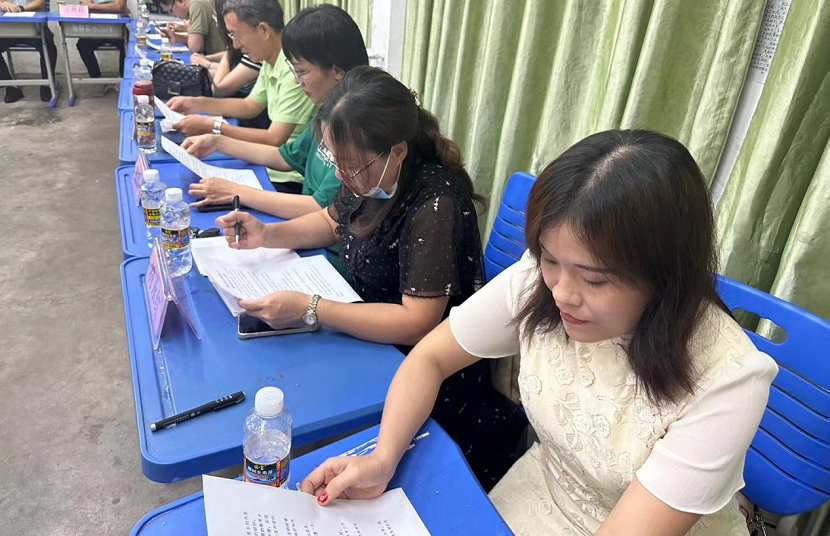 家校合力 奋楫扬帆 ---加密货币赌场排行榜
校级家长委员会会议